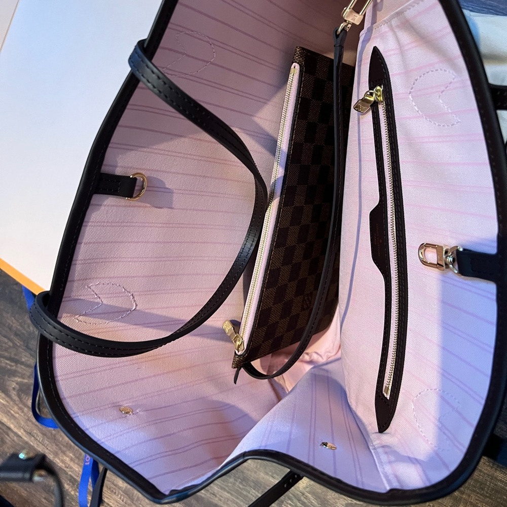 SOLD! Louie Vuitton NEVERFULL Damier Ebene MM